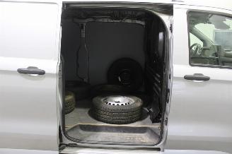 Volkswagen Transporter  picture 24