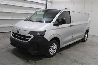 damaged passenger cars Volkswagen Transporter  2026/1