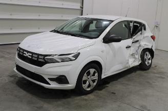 damaged passenger cars Dacia Sandero  2023/10