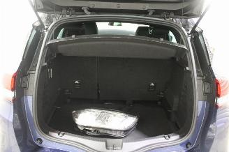 Renault Scenic  picture 17