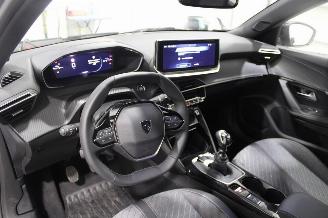 Peugeot 2008  picture 10