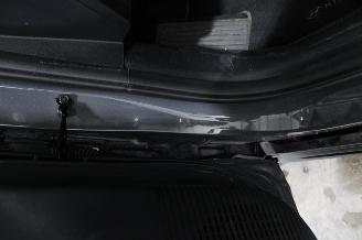 Hyundai Kona  picture 22