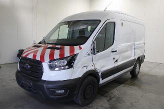 Damaged car Ford Transit  2023/8