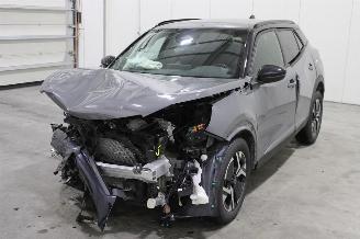 Voiture accidenté Peugeot 2008  2025/12