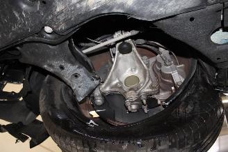 Ford Explorer  picture 17
