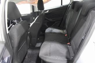 Ford Focus  picture 13