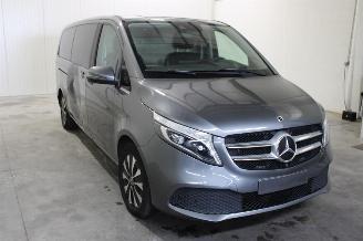 Mercedes V-klasse V220d picture 2