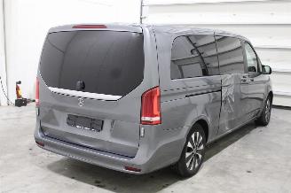 Mercedes V-klasse V220d picture 3