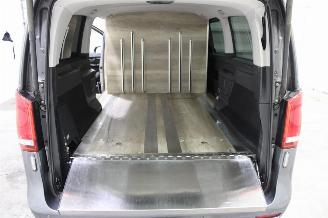 Mercedes V-klasse V220d picture 14
