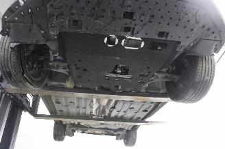 Peugeot 208  picture 16
