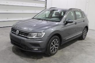 Damaged car Volkswagen Tiguan  2020/8