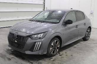 krockskadad bil auto Peugeot 208  2024/11
