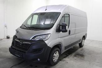Damaged car Opel Movano  2022/2