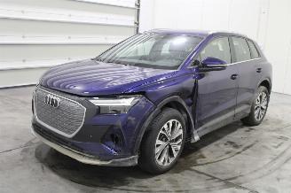 Unfallwagen Audi Q4 e-tron 2025/3
