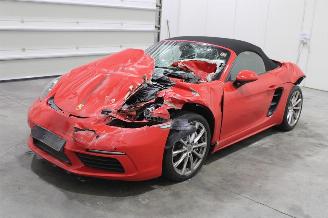 Salvage car Porsche Boxster  2021/10