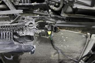 Volkswagen Golf  picture 17