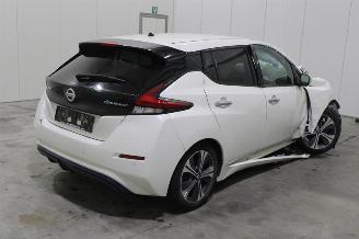 Nissan Leaf  picture 3