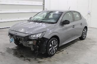 Coche accidentado Peugeot 208  2024/10