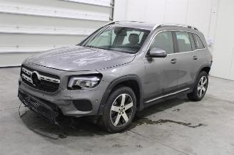 Coche accidentado Mercedes GLB 200 2022/2