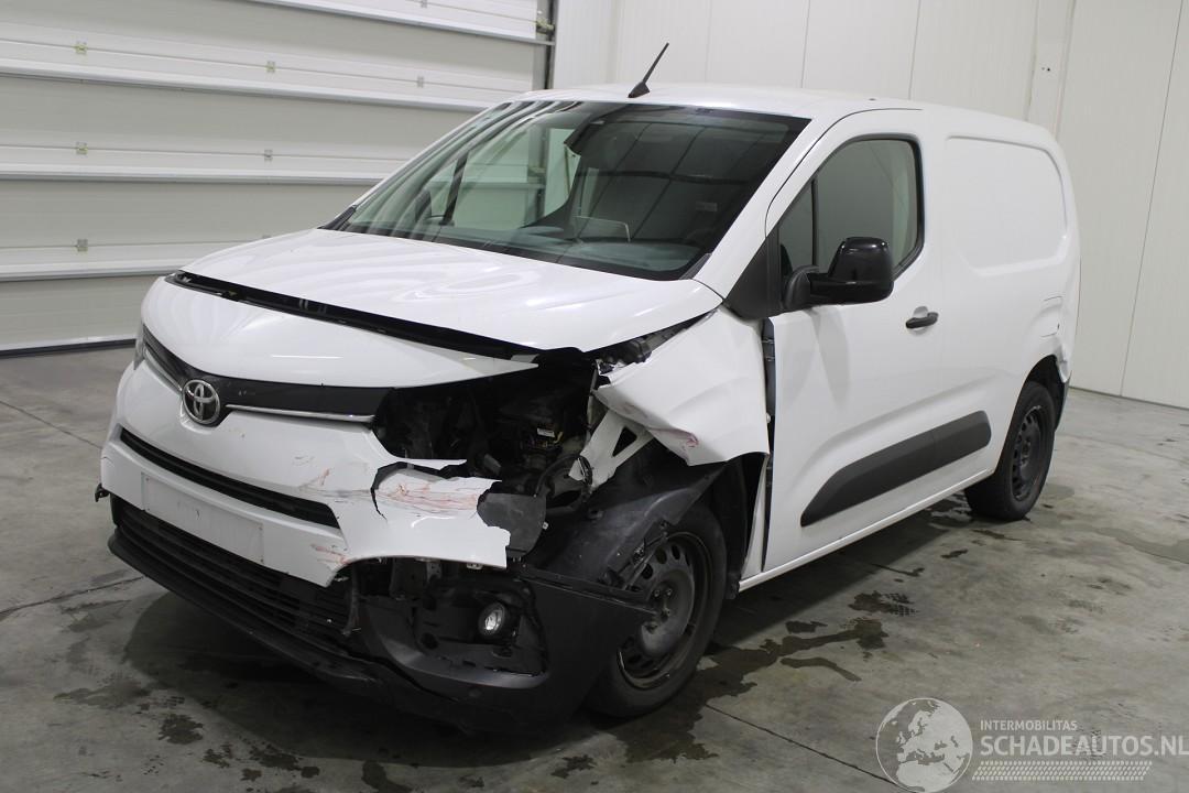 Toyota ProAce City