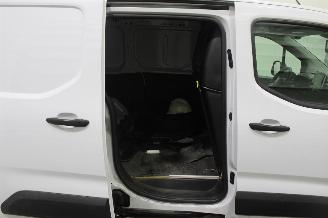 Toyota ProAce City picture 18