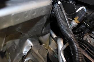 Peugeot 208  picture 24