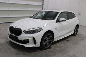 Auto da rottamare BMW 1-serie 118 2023/2
