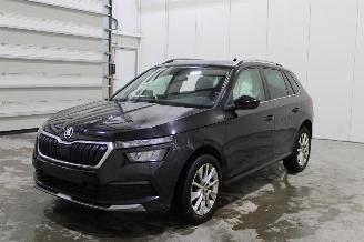 damaged passenger cars Skoda Kamiq  2023/2
