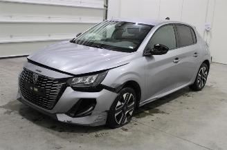 uszkodzony samochody osobowe Peugeot 208  2024/2