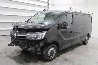 rozbiórka samochody osobowe Renault Trafic  2023/11