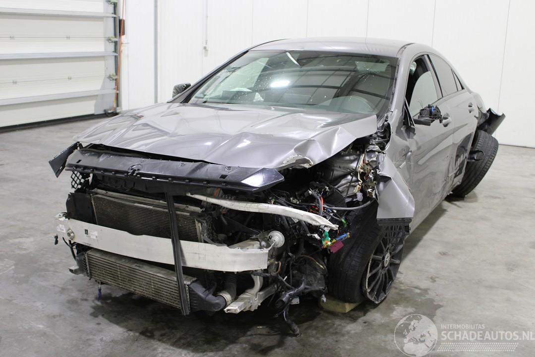 Mercedes Cla-klasse CLA 180