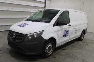 Coche accidentado Mercedes Vito  2021/3