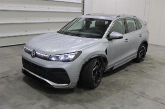 Unfallwagen Volkswagen Tiguan  2025/6