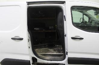 Peugeot Partner  picture 16