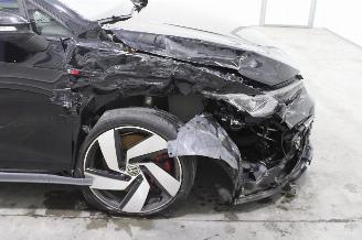 Volkswagen Golf  picture 5