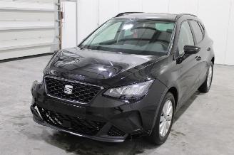 uszkodzony samochody osobowe Seat Arona  2025/7