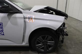 Peugeot 308  picture 8