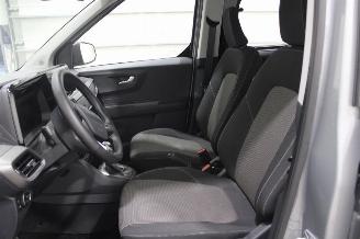 Ford Tourneo Courier  picture 11