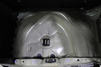 Peugeot 208  picture 18