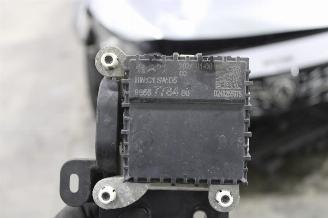 Peugeot 208  picture 23
