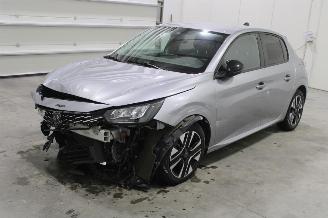 Vaurioauto  passenger cars Peugeot 208  2024/2