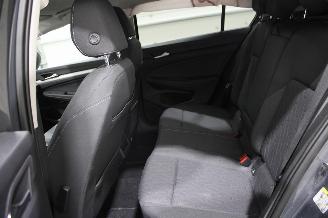 Volkswagen Golf  picture 11