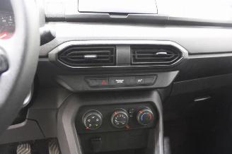 Dacia Sandero  picture 12