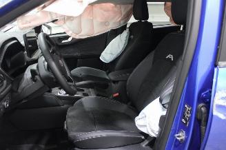 Ford Kuga  picture 11