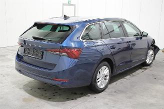 Skoda Octavia  picture 3
