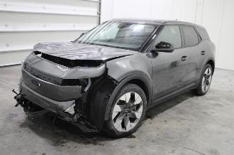 Auto incidentate Ford Explorer  2026/2
