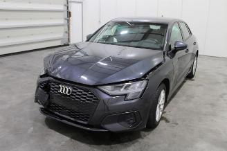 Coche accidentado Audi A3  2022/3