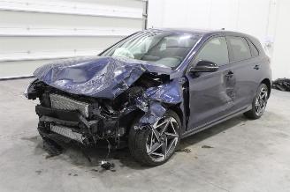 Damaged car Hyundai I-30 i30 2025/11
