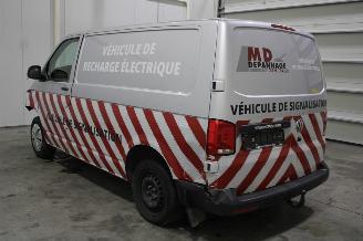 Volkswagen Transporter  picture 4