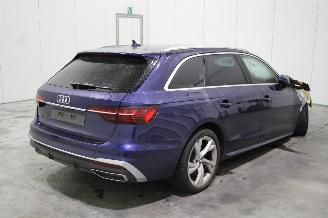 Audi A4  picture 4